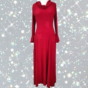 Elegant cranberry ruffle embossed flower red crystal long dress